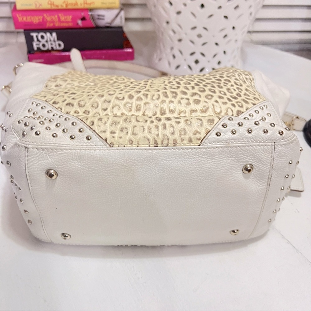 OH By Jay Gryson Large White Leopard Print Shoulder Bag - Picture 4 of 13